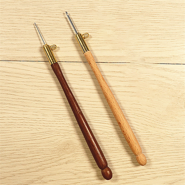 1Pcs Beechwood Handle 3Pcs Needles French Embroidery Crochet Hook Front And Back Beaded Sequin Crochet Hook_voghion.com