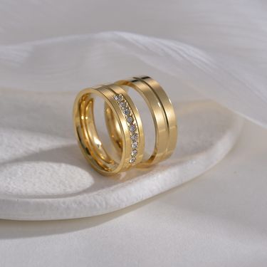 Stainless Steel Inlaid Diamond Couple Zircon Rings Jewelry Hand Accessories_voghion.com