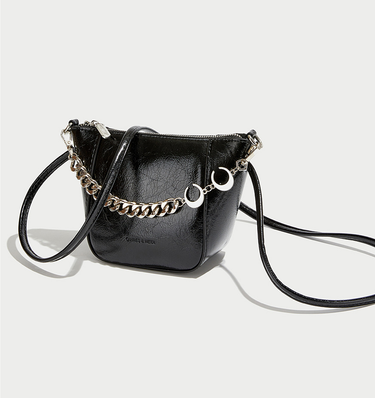 French niche design versatile high-end feel for women 2024 new minimalist bucket fashionable commuting shoulder bag_voghion.com