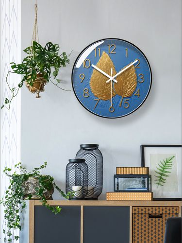Yipula 7262 Simple Nordic Creative Ultra-Quiet Wall For Home Living Room Bedroom Fashionable Sweep Second Clock_voghion.com