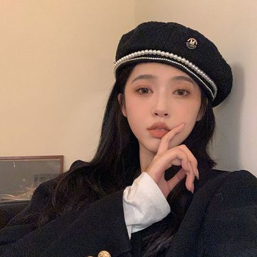 Hot Sale W102 Winter Chain, Pearl, Hepburn Style Hat, French Net Red, Retro Elegant Beret, Female_voghion.com