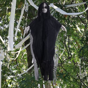 Halloween Decorations Female Ghost White Ghost Bride Small Hanging Ghost Secret Room Theme Park Outdoor Layout Decoration Props_voghion.com