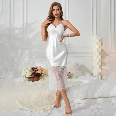 2025 Spring/Summer New Silk Color Dungarees Women's Sexy Lace Patchwork Strapless Nightgown Homewear_voghion.com