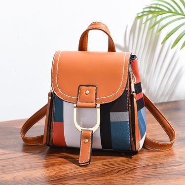 2025 Spring And Summer New Women's Shoulder Bag Soft Leather Fashion Leisure Travel Large Capacity Backpacks_voghion.com