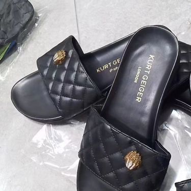 2023 Summer New Large Size Women's Colorful One line Eagle Head Thick Sole Cool Slippers_voghion.com