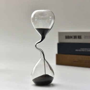 Nordic Niche Hourglass High-Value Fairy Bedroom High-End Decorative Technology Sense Flowing Sand DIY Handmade_voghion.com