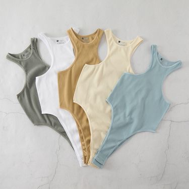 Women's Clothing yoga bodysuit tight briefs seamless sexy hip bodysuit fitness clothes sports beautiful back_voghion.com