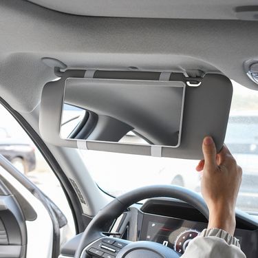 Co-Pilot Side Installation Sun Visor Makeup Vanity Mirror Car Interior Decoration Supplies Collection_voghion.com