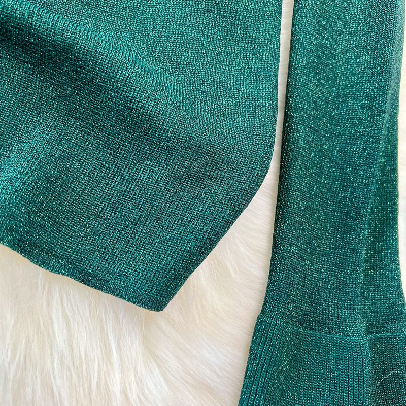 Damenbekleidung, modischer Anzug, halber Rollkragen, Netzstoff, schmale Passform, Strickpullover, Oberteil, zweiteiliger Anzug, hohe Taille, A-Linie, glänzender Seidenrock_voghion.com