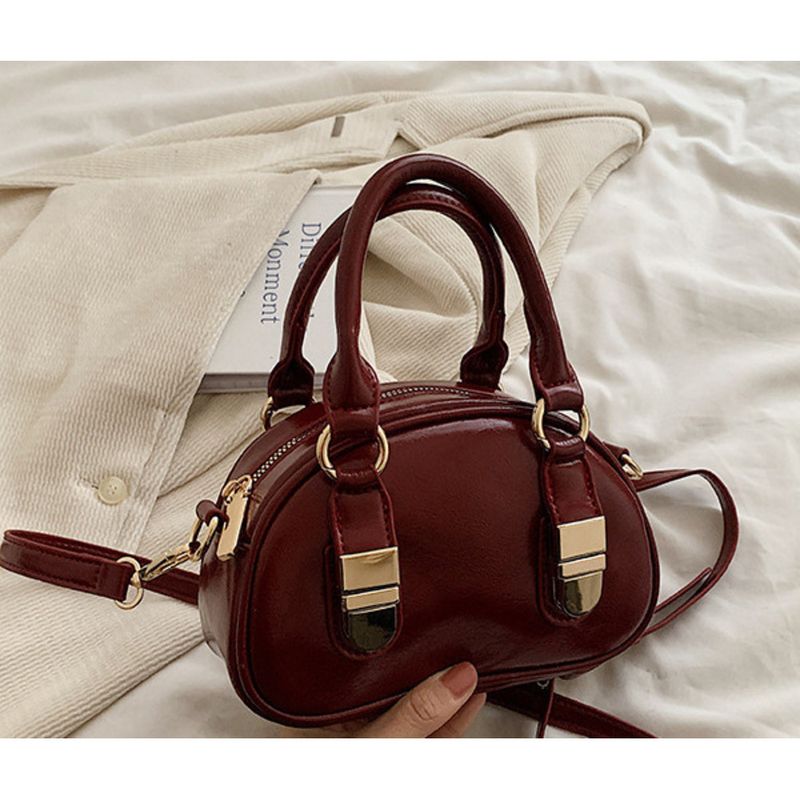 Borsa quadrata piccola alla moda per donna inverno 2025_voghion.com