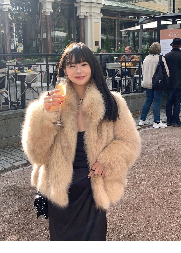 Manteau en fausse fourrure de renard – Veste d'hiver en peluche avec col montant et texture 3D_voghion.com