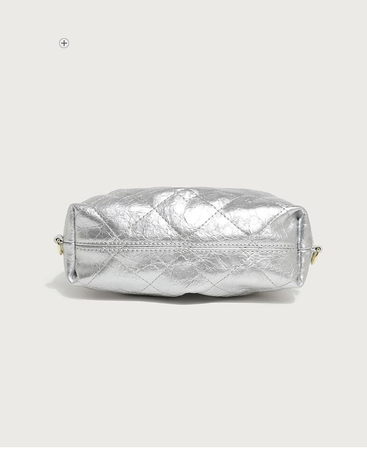 Women's Bag Lingge Chain Garbage Bag Tramp Bag Niche Design Women's Bag New Backpack _voghion.com