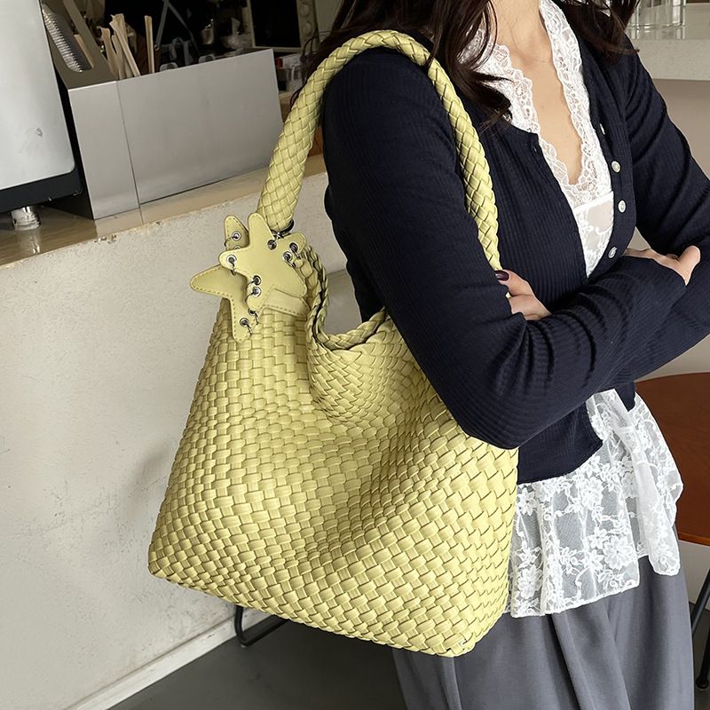 Borsa a secchiello con tracolla di alta qualità, grande capacità, intrecciata, per donna, 2025_voghion.com