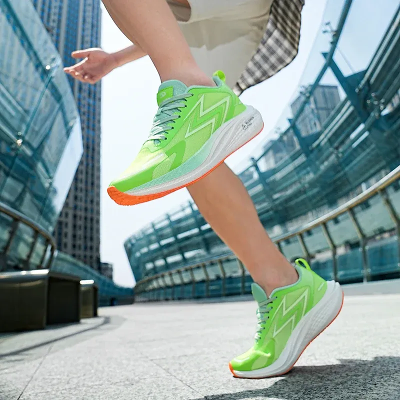 Professionelle Marathon-Laufschuhe, Rennlaufschuhe mit durchgehender Carbonplatte, stoßdämpfende Trainingssportschuhe für Jugendliche_voghion.com
