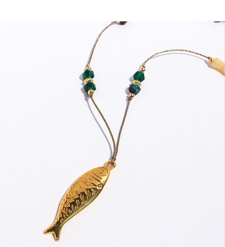 Collier pendentif poisson en laiton fait main pour femme avec chaîne en corde, motif animal géométrique, chaîne de clavicule légère et délicate pour un usage quotidien_voghion.com