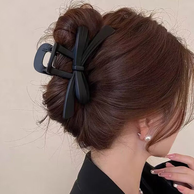 New frosted high grade bow tie matte clip large simple shark clip back of the head Maillard style hairpin_voghion.com