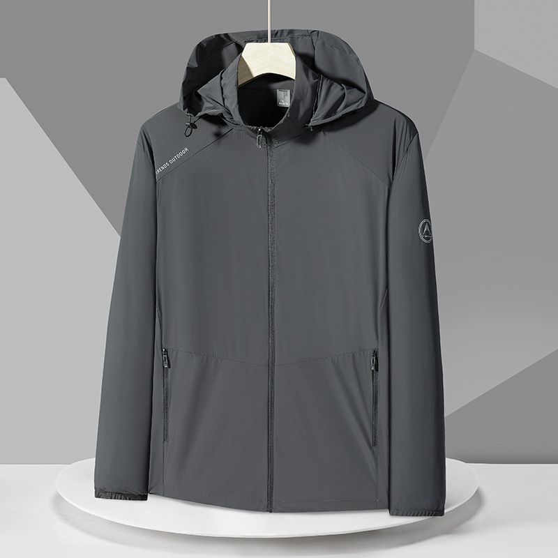 2024 Neue Sommer-Outdoor-Kleidung für Männer und Frauen, leichte, atmungsaktive Jacke, schnell trocknendes Sonnenschutzkleidungsstück mit_voghion.com