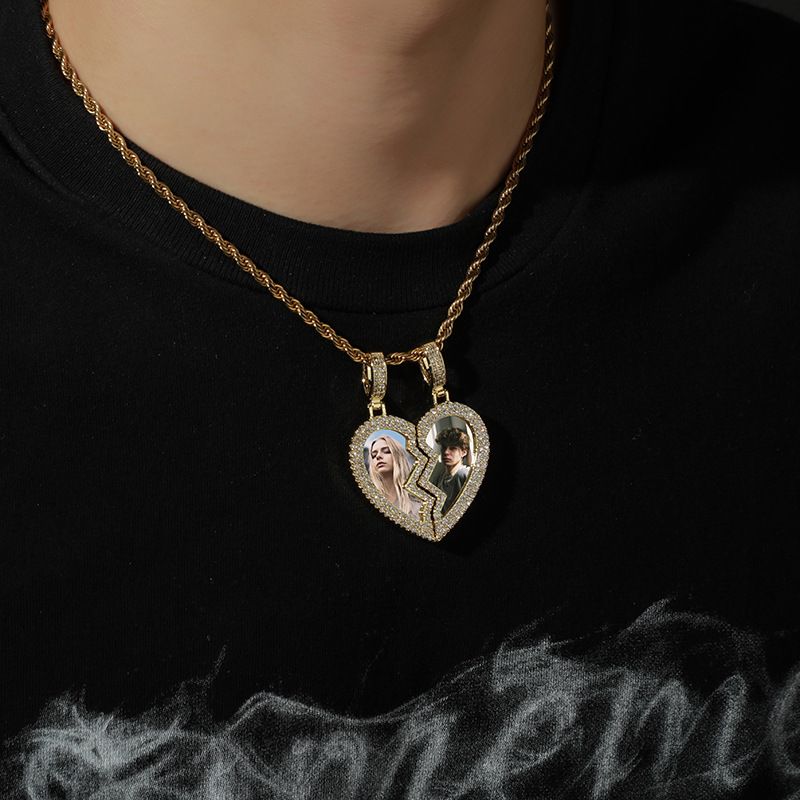 Women's Jewelry Custom Photo Locket Necklace With Heart-Shaped Pendant, Unique Geometric Design For Personalized Memories – Gold & Silver Options_voghion.com