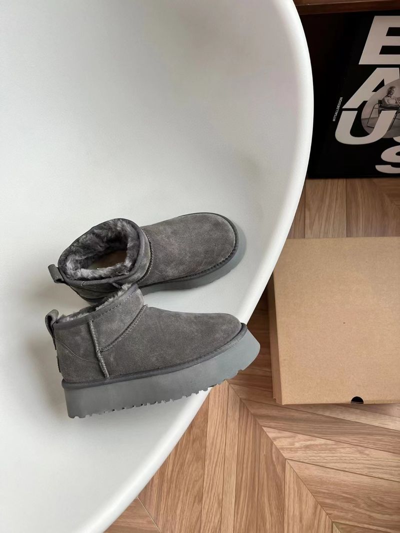 2024 Upgraded New Thick-Soled High-Soled Zhou* Rain Same Style Longfeng Wool Low-Cut Straight Snow Boots_voghion.com