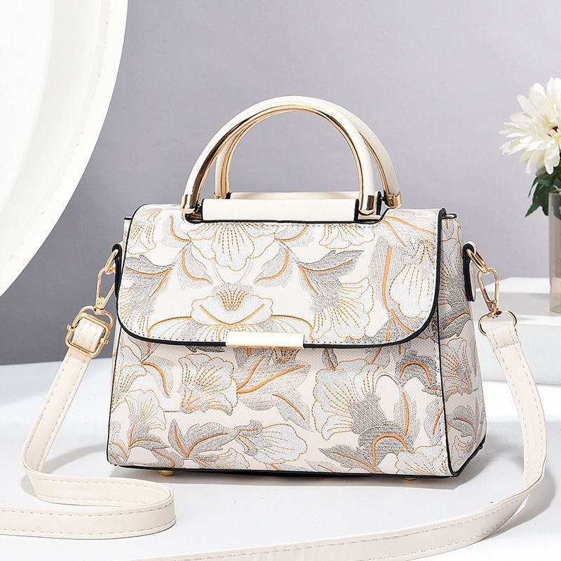 2024 Trendy Chinese Printed Small New Fashionable Ins Style Women's Shoulder Crossbody Bag_voghion.com