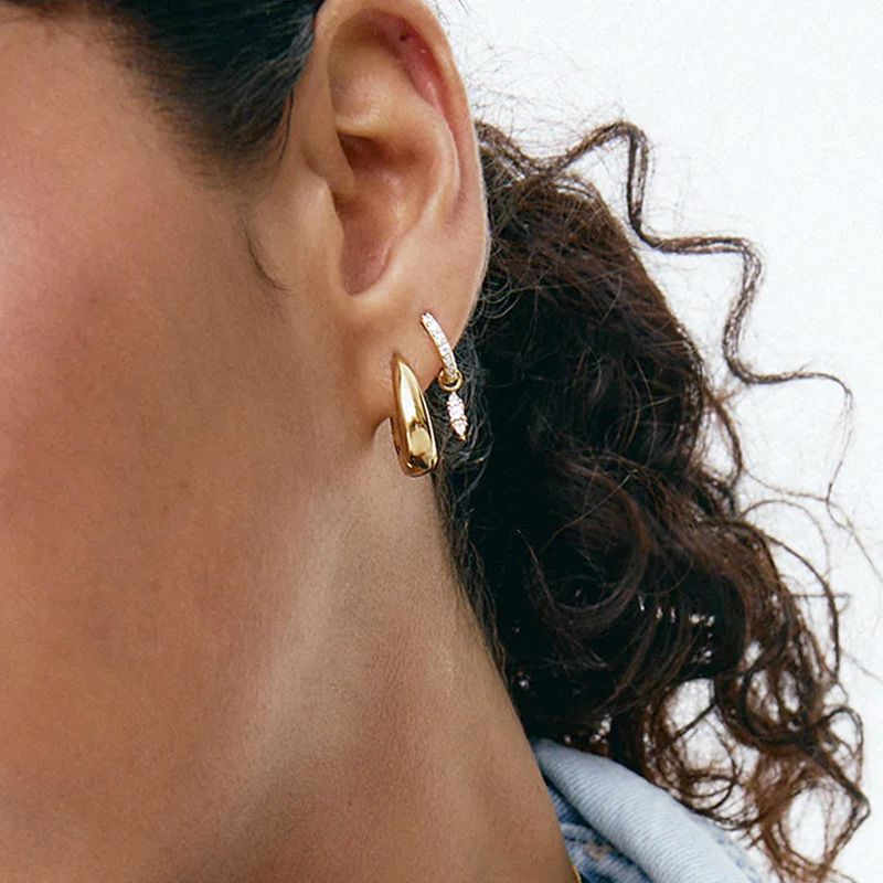 Orecchini geometrici in zircone con ago in argento S925 per donna, stile leggero e lussuoso, orecchini corti con nappe, orecchini_voghion.com