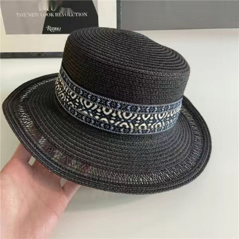 Heißer Verkauf von flachem Strohhut im ethnischen Stil für Männer und Frauen im Sommerausflug 2024. Sonnenschutzmode. Vielseitiger ausgehöhlter Spitzensandalenhut_voghion.com