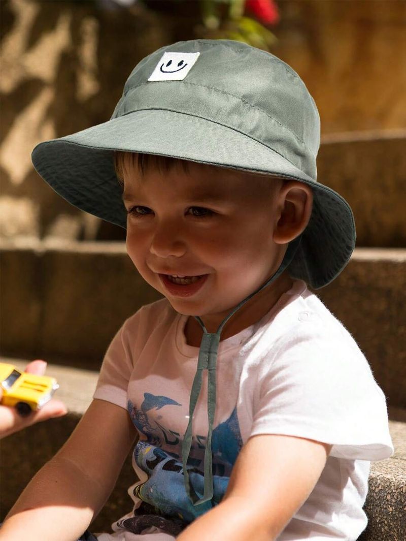 1pc Baby Sonnenhut Lächeln Gesicht Kleinkind Jungen Mädchen Eimer Hut UPF 50 + Sonnenschutz_voghion.com