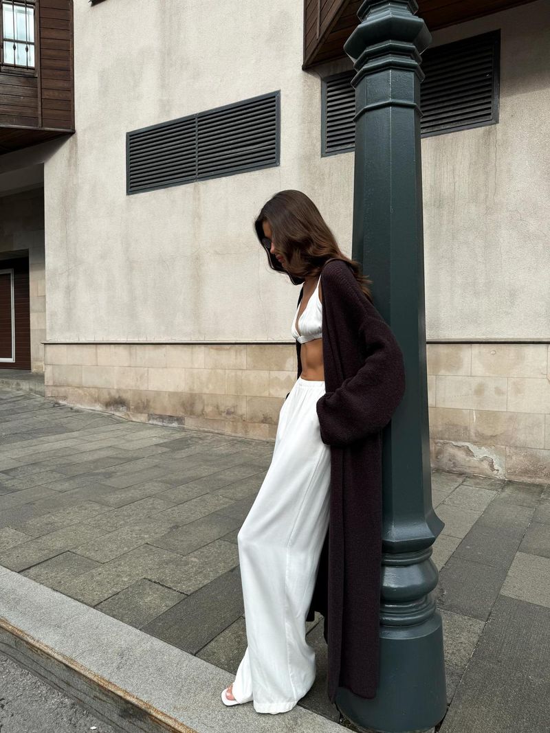 Transparenter Duster-Cardigan aus Strick – Langer Überwurf mit V-Ausschnitt für Boho-Urlaube und Street-Styling (Einheitsgröße) – Frühlings-Pastellkollektion_voghion.com