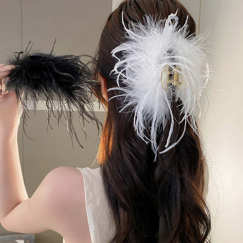Otoño e Invierno Pinza para el Cabello de Avestruz Súper Inmortal Diseño Único Alto Sentido Estilo Instagram Clip de Agarre Pan Hair Shark Clip Accesorios para el Cabello de Mujer_voghion.com