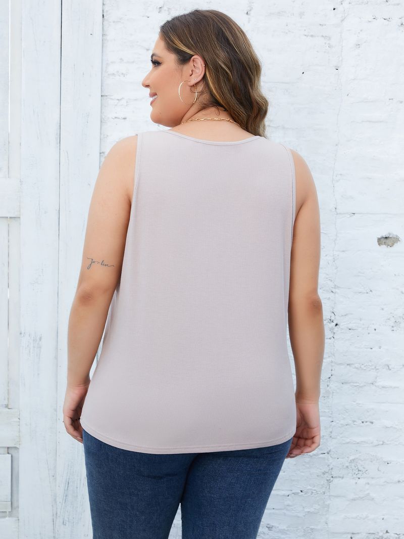 Damen-Weste mit V-Ausschnitt, Fadensport, Übergröße, draußen, um ein schmal geschnittenes kurzes Oberteil in Übergröße zu tragen_voghion.com