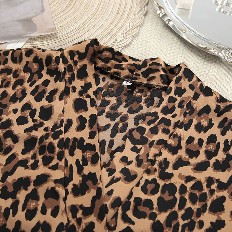 2025 New European And American Leopard Print Feather Patchwork Robe Loose Comfortable Loungewear_voghion.com
