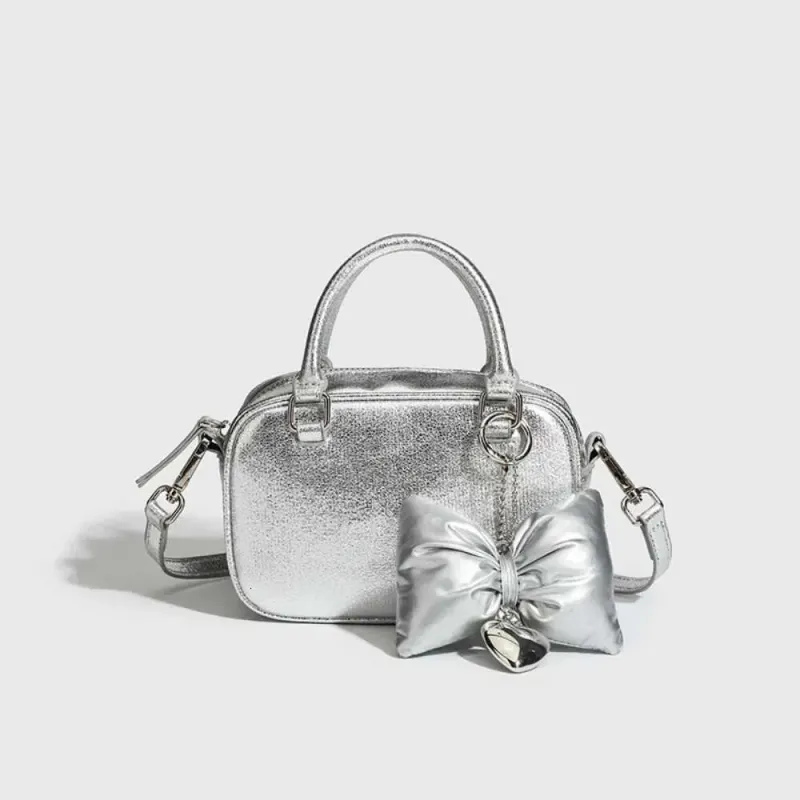 Designer 2025 Small Square Mini Exquisite Minority Clutches All-Match Daily Sweet Simple Handbags Soft Commuter_voghion.com