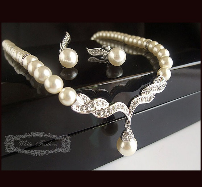 Koreanischer Stil reine weiße Perle Braut Halskette Ohrringe Schmuckset Brautjungfer Abendkleid Schmuck zweiteiliges Set Großhandel_voghion.com