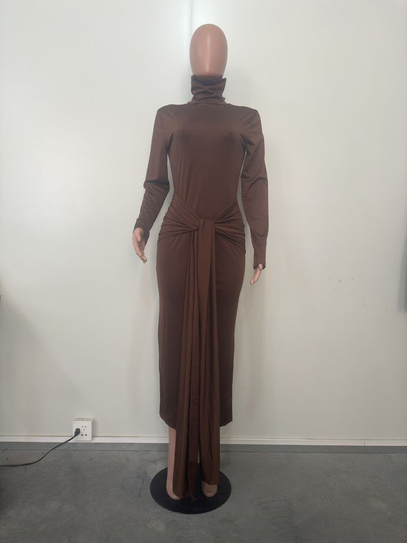 D8651 Abito con cintura e collo alto alla moda, gonna lunga in saldo_voghion.com