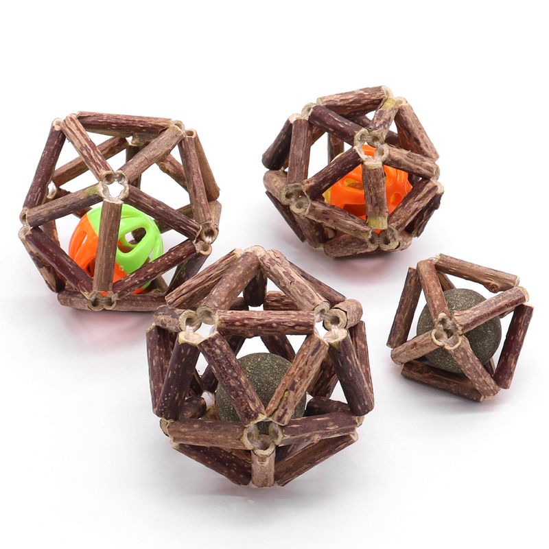 Self-Entertainment Boredom Relief Wooden Sound Bell Teeth Cleaning Chew Catnip Toy Pet Supplies Cat Ball_voghion.com