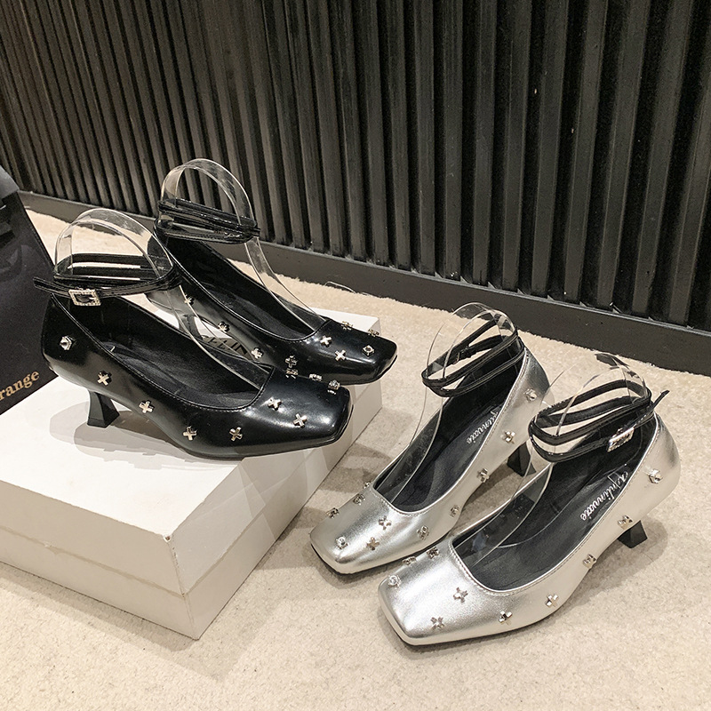 Chaussures de danse classiques à talons hauts croisés, noires, rétro, talons hauts épais, en cuir, Mary Jane, nouvelle collection 2024_voghion.com