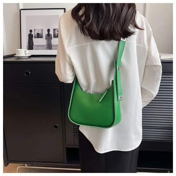 Borsa a tracolla larga, casual, alla moda, versatile e di alta qualità, da donna_voghion.com
