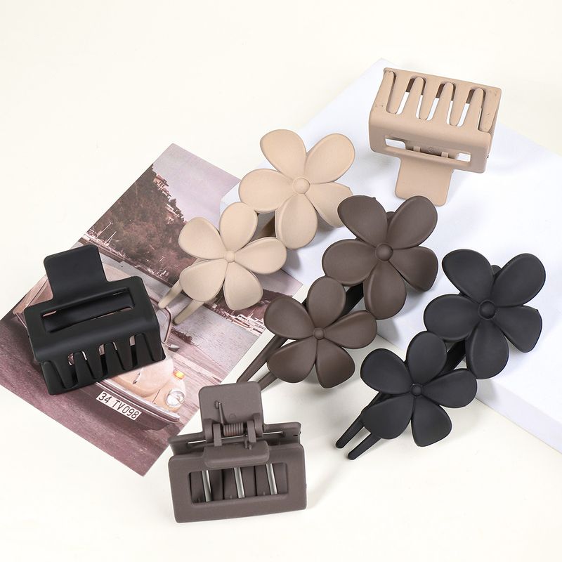 Klassisches Basic Haarspangen-Set – Große matte Haifisch-Clips für stylische Hochsteckfrisuren – Elegante minimalistische Farbkollektion_voghion.com