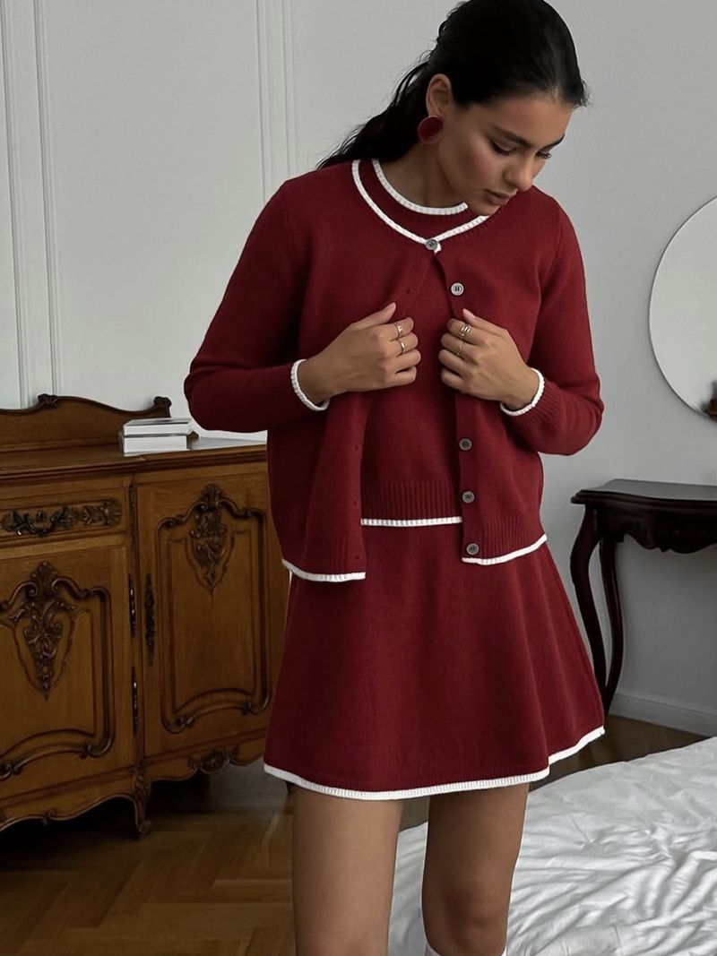 Chic Knit 3-Piece Set – Oversized Cardigan & Mini Skirt, Soft Cotton Blend (S/M/L, Fall/Winter Essential, Cozy Stylish Outfit For Work & Weekend)_voghion.com