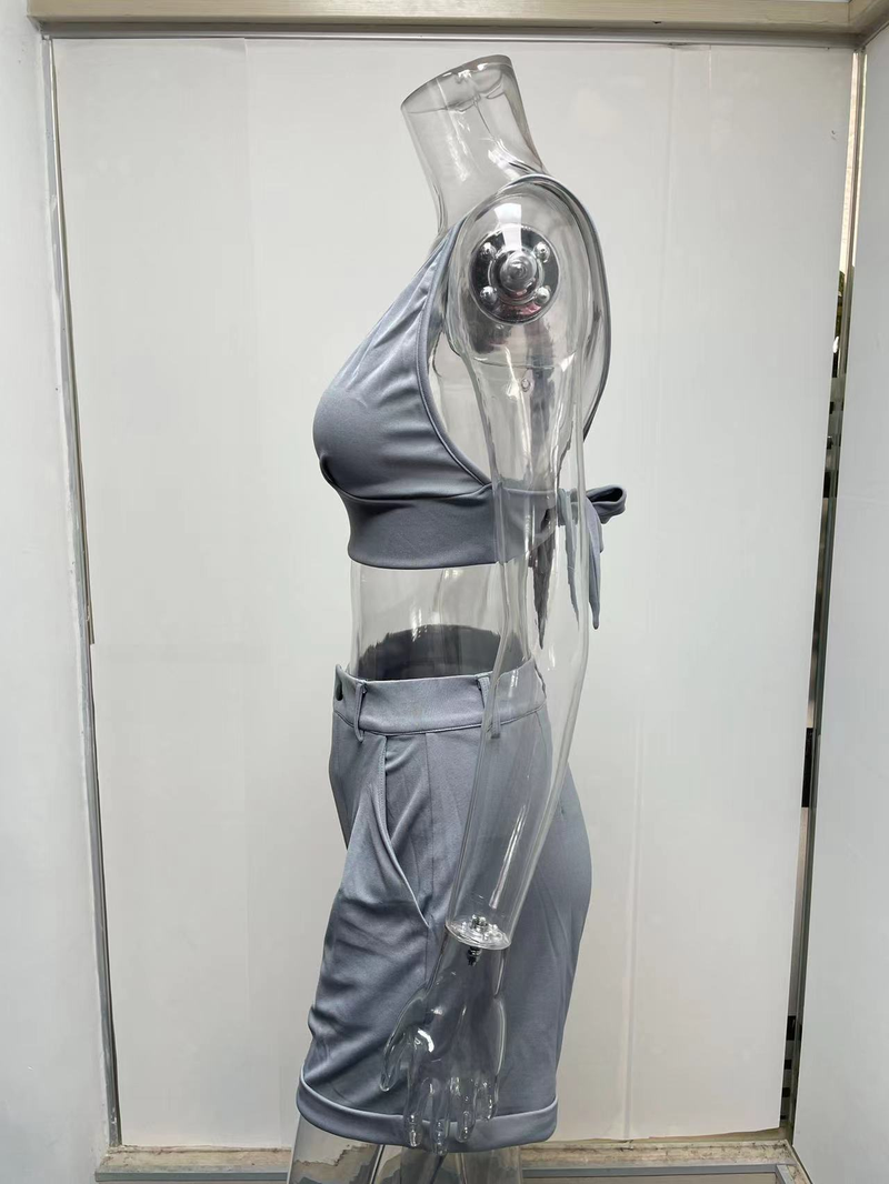 Completo due pezzi da donna in tinta unita con top a tubino e pantaloncini a vita alta_voghion.com