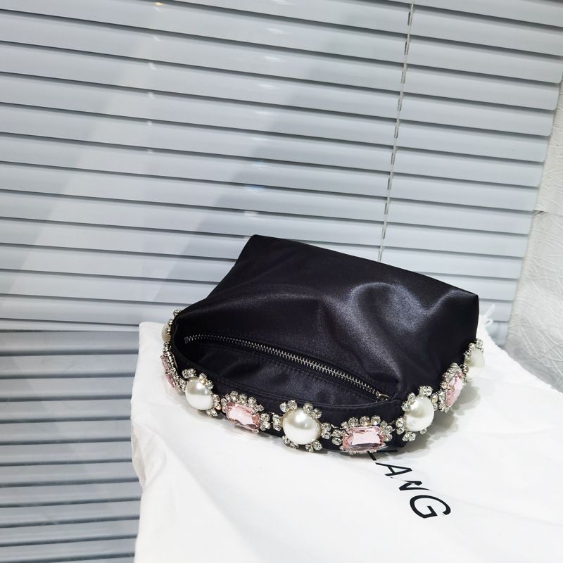 Borsa da sera a mano con pochette in raso di perle e fiori tempestati di diamanti, nuova e trendy per le donne_voghion.com