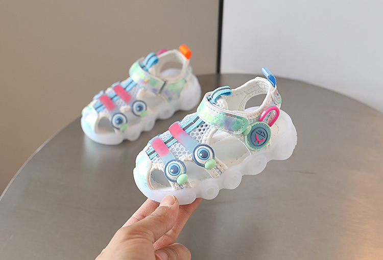 Sandali luminosi per donna 0-1-3 anni 2 ragazzi fascia anti-calcio spiaggia suola morbida scarpe da passeggio per bambini tendenza_voghion.com