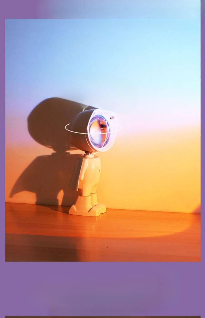 【 25000 People Collection 】 Astronaut Atmosphere Sunset Light Photography Background Projection Nightlight Bedroom Desk_voghion.com