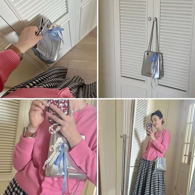 Women's Bucket Bag Commuter Crossbody Bag Underarm Bag Simple Silver Chain Shoulder Bucket Bag_voghion.com