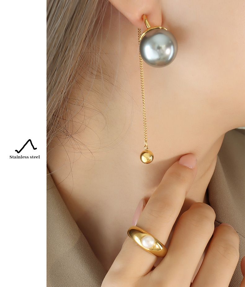 Orecchini alla moda dal design esagerato, orecchini personalizzati con perle bianche e grigie e frange, catena placcata in oro con ciondolo a sfera in acciaio, gioielli per le orecchie_voghion.com