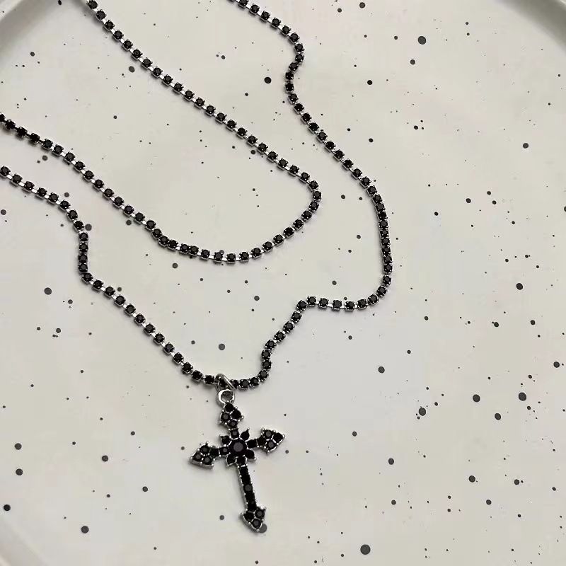 Collier croix double couche tendance et tendance, personnalité de niche, sens haut de gamme, nouvelle chaîne de clavicule, polyvalent_voghion.com