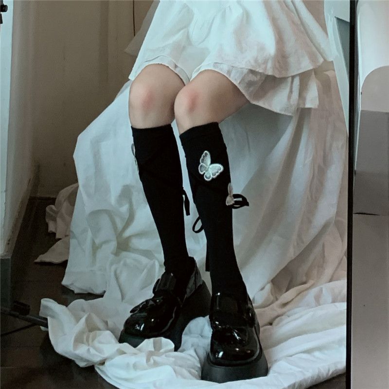 3D Embroidered Butterfly Cross Strap Cotton Autumn/Winter Cute Leg Socks for Women_voghion.com