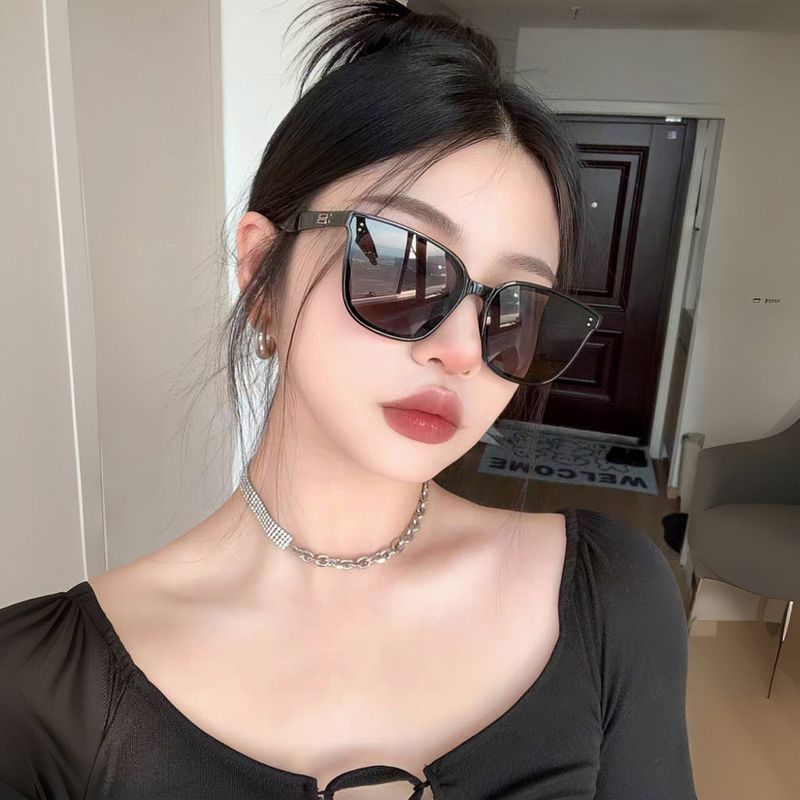 GM Damen, High-End-Feeling, kleines Gesicht, UV-beständige Modebrille, Instagram-Stil 2024 neue Sonnenbrillen für Männer_voghion.com