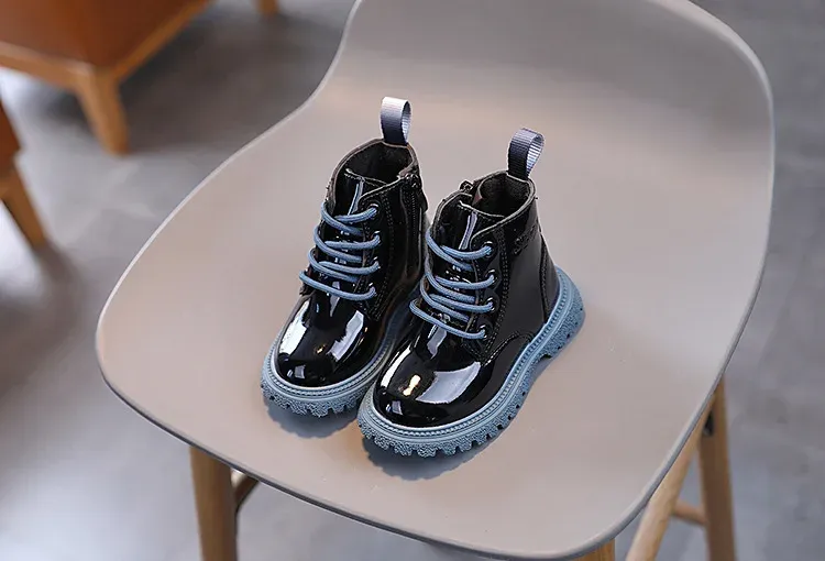 Stivali alla moda per bambini Autunno/Inverno Bambini Stivaletto singolo Stile britannico Solido Tutto-fiammifero Scarpe belle per ragazzi e ragazze_voghion.com