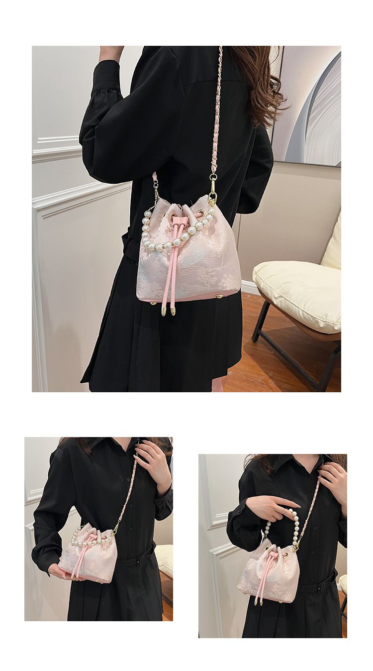 Nuovo secchiello ricamato, piccolo vento profumato, catena di perle, Hanfu portatile in stile cinese, borsa a tracolla con una sola spalla_voghion.com